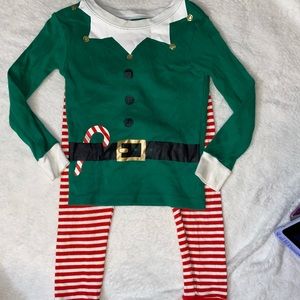 ❗️6 For $20❗️Carter’s Elf Pjs 3T